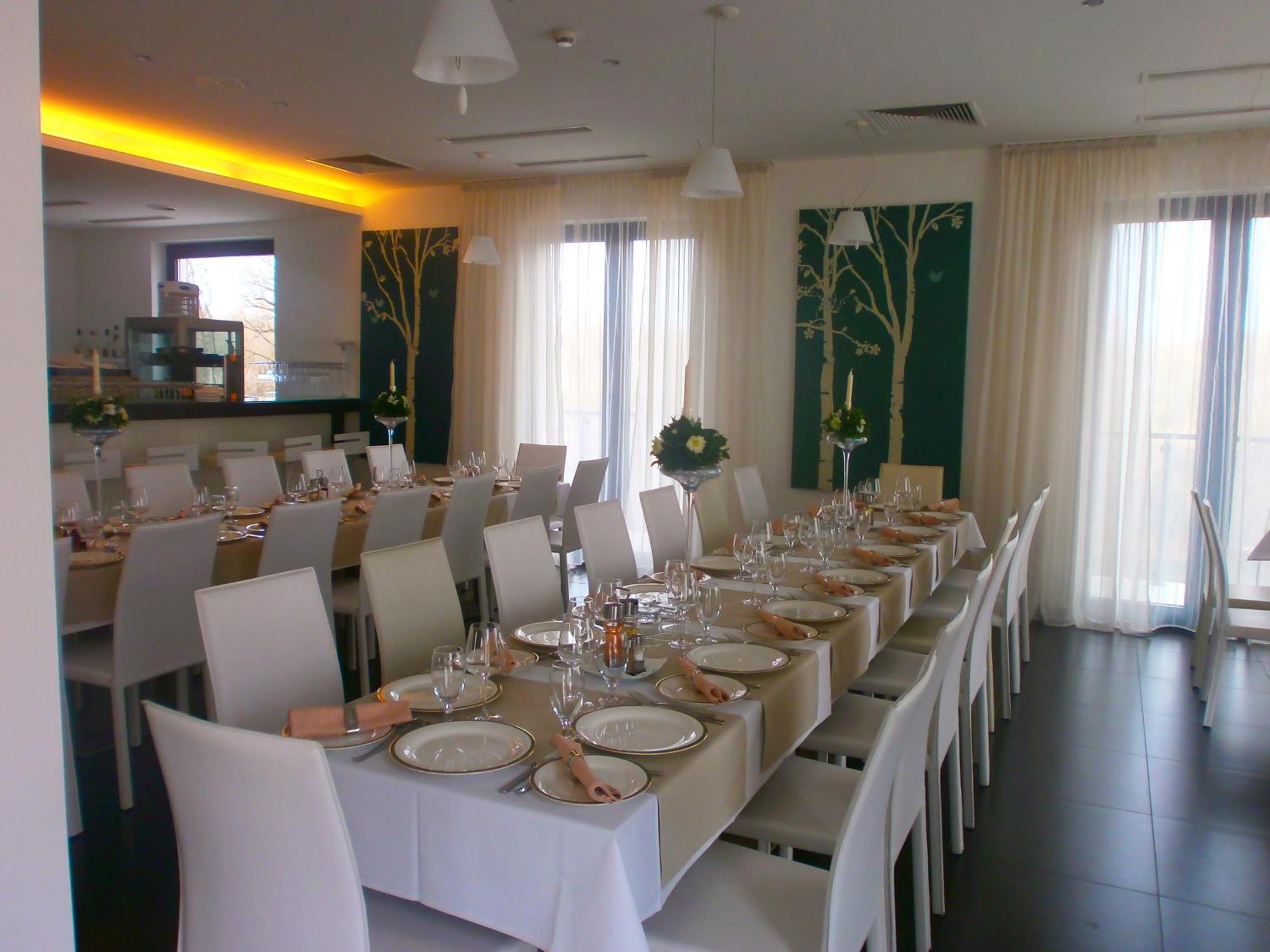 Bosanska Dubica Zepter Hotel מראה חיצוני תמונה