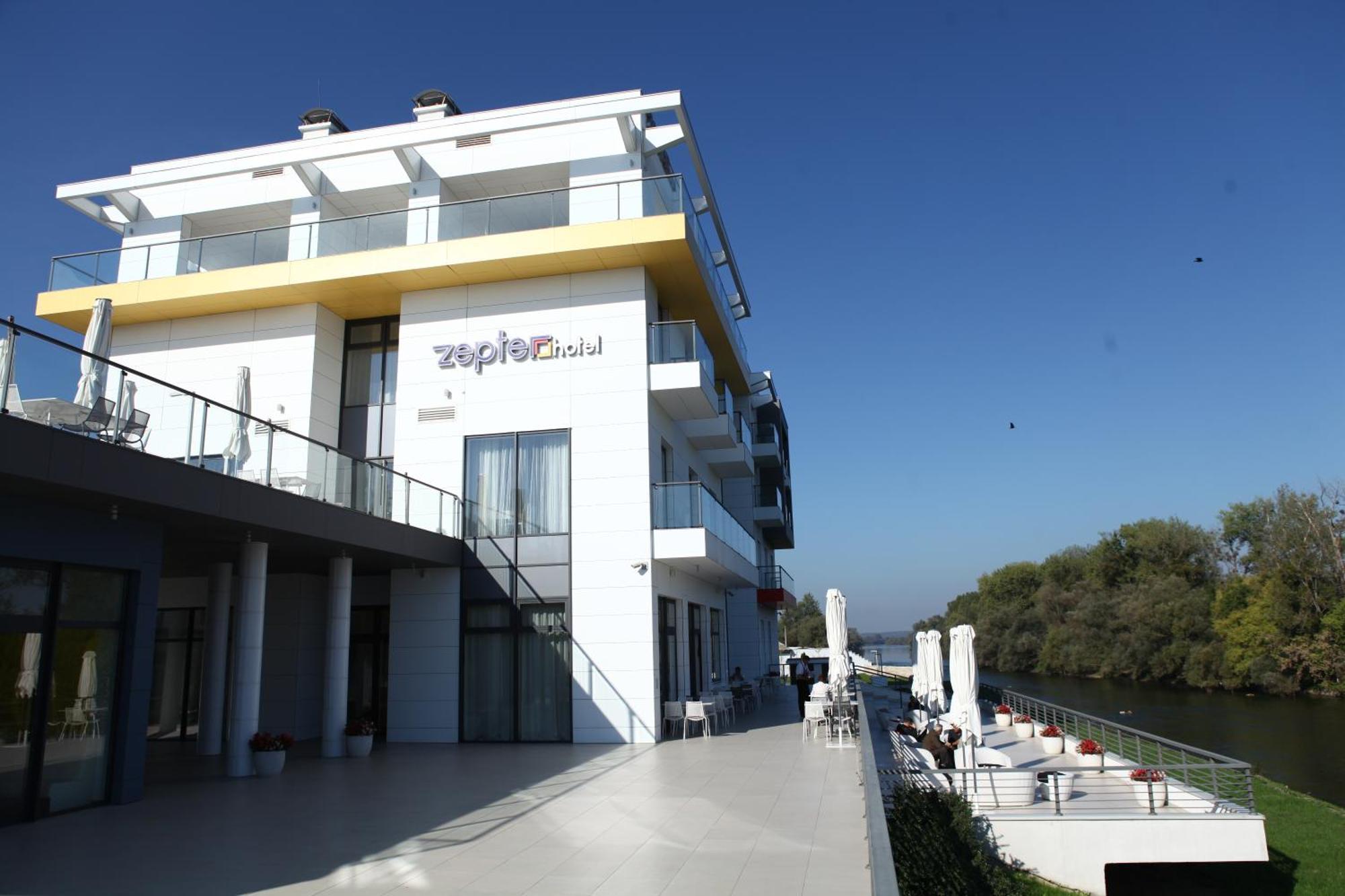 Bosanska Dubica Zepter Hotel מראה חיצוני תמונה